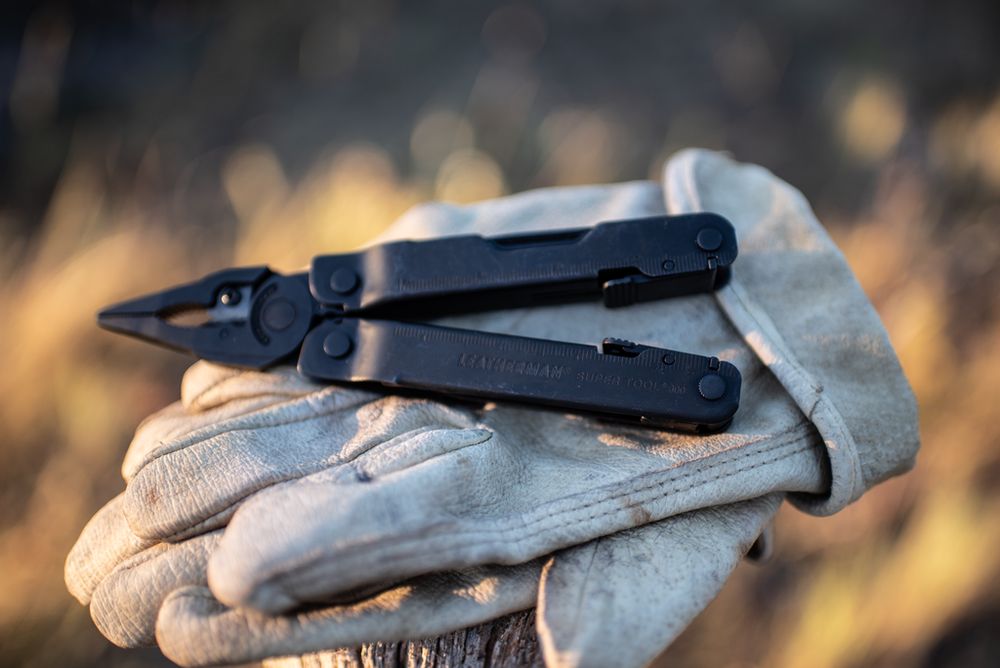 Мультитул Super Tool 300 EOD в Великом Новгороде